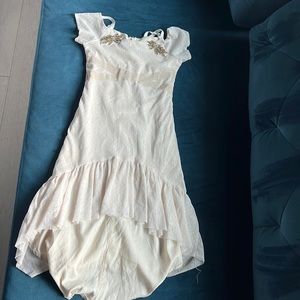 Joyfollie beautiful dress size 5 -stretches